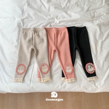 기모스완리본레깅스