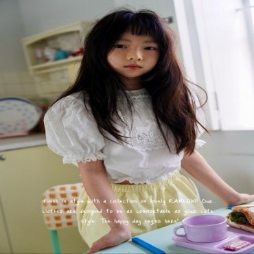 꽃사슴블라우스